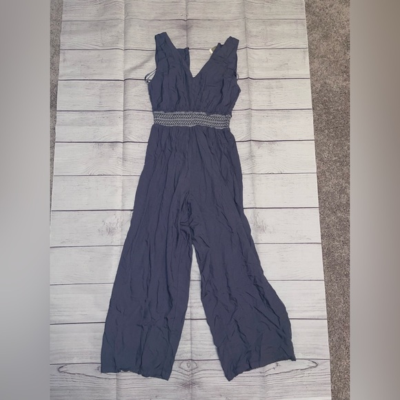 Women's Japna Jumpsuit - Picture 2 of 8